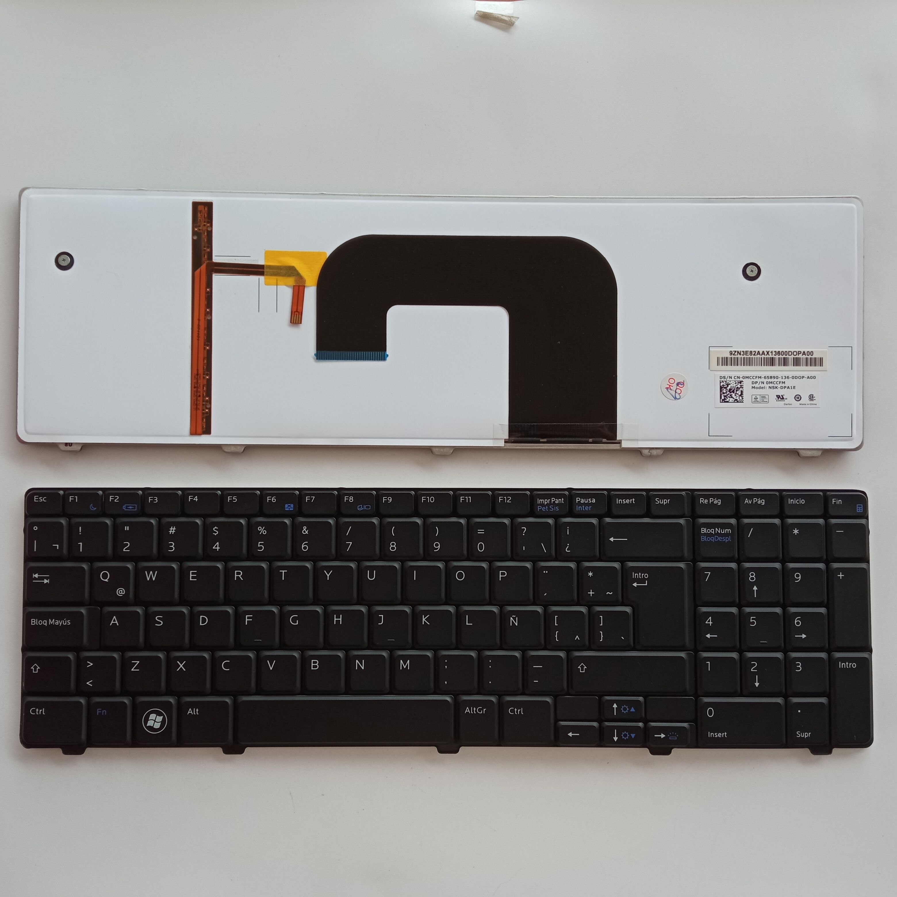 Picture of New Replacement Laptop Keyboard For DELL V3700 BLACK Backlit LA Layout